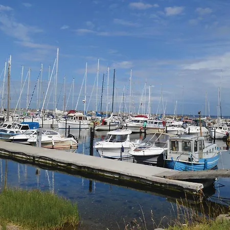 別荘 Two-bedroom With A Fireplace In Sjaellands Odde