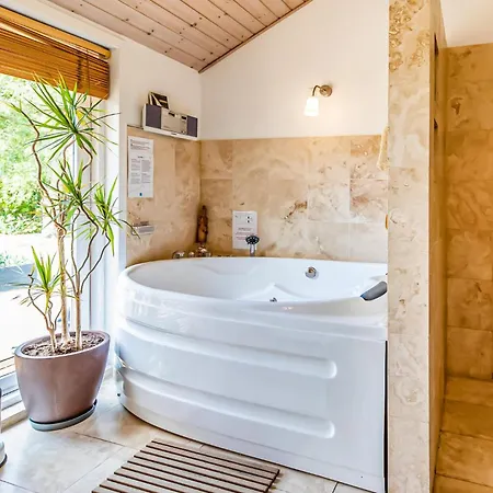 بيت للعطل 2 Bedroom Cozy In Sjaellands Odde *